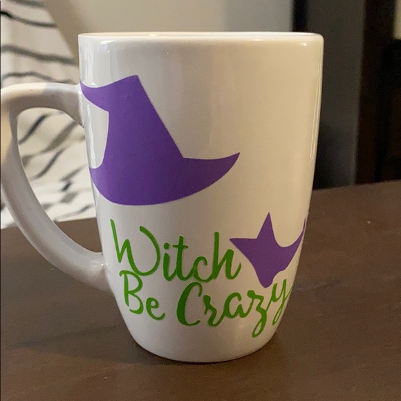 Threadin Tha Bobbin Custom Halloween Mug - Picture 2 of 2